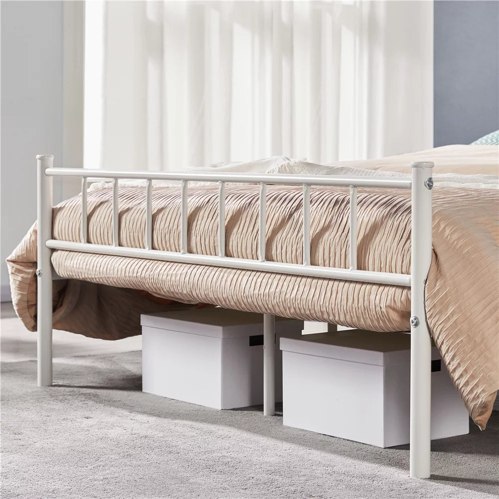 Queen Metal Platform Bed with Spindle Headboard and Footboard, White B91512
