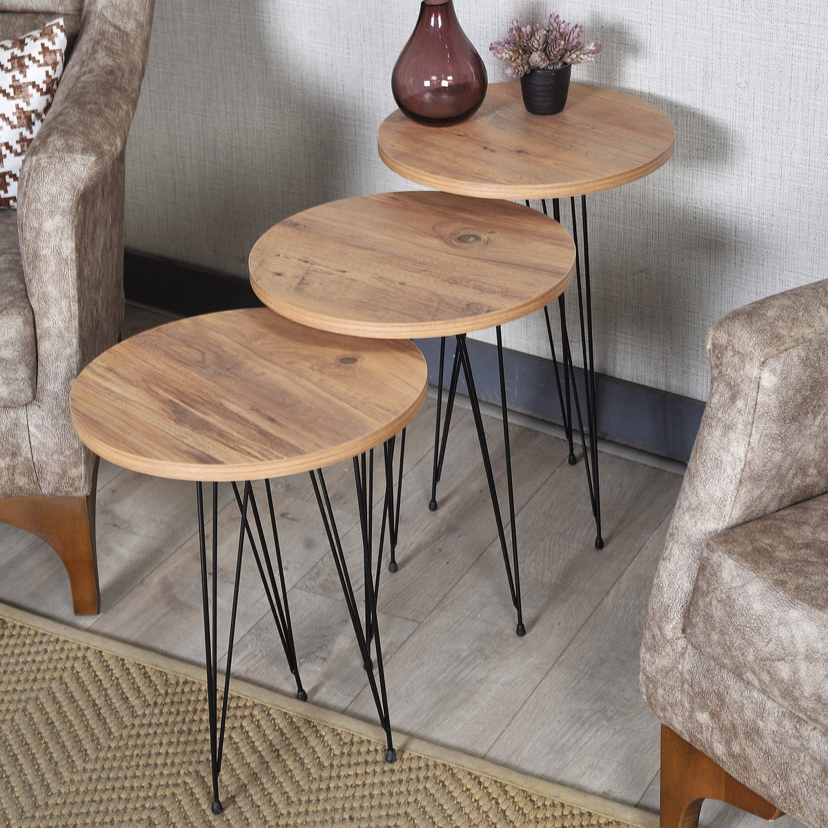 Set of 3 Round Nesting End Tables with Metal Legs U766