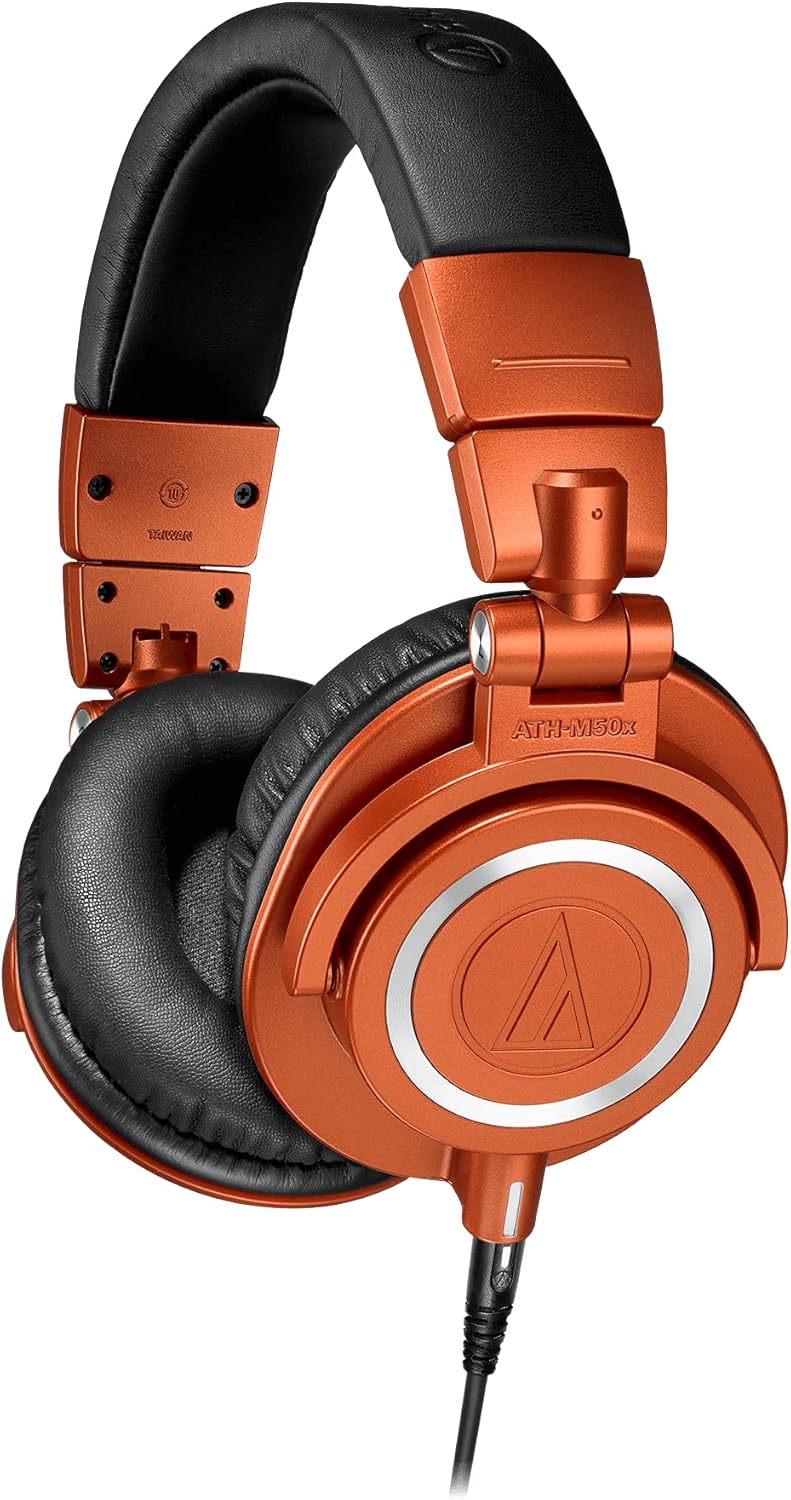 Black Professional Studio Monitor Headphones with Detachable Cable Q28548
