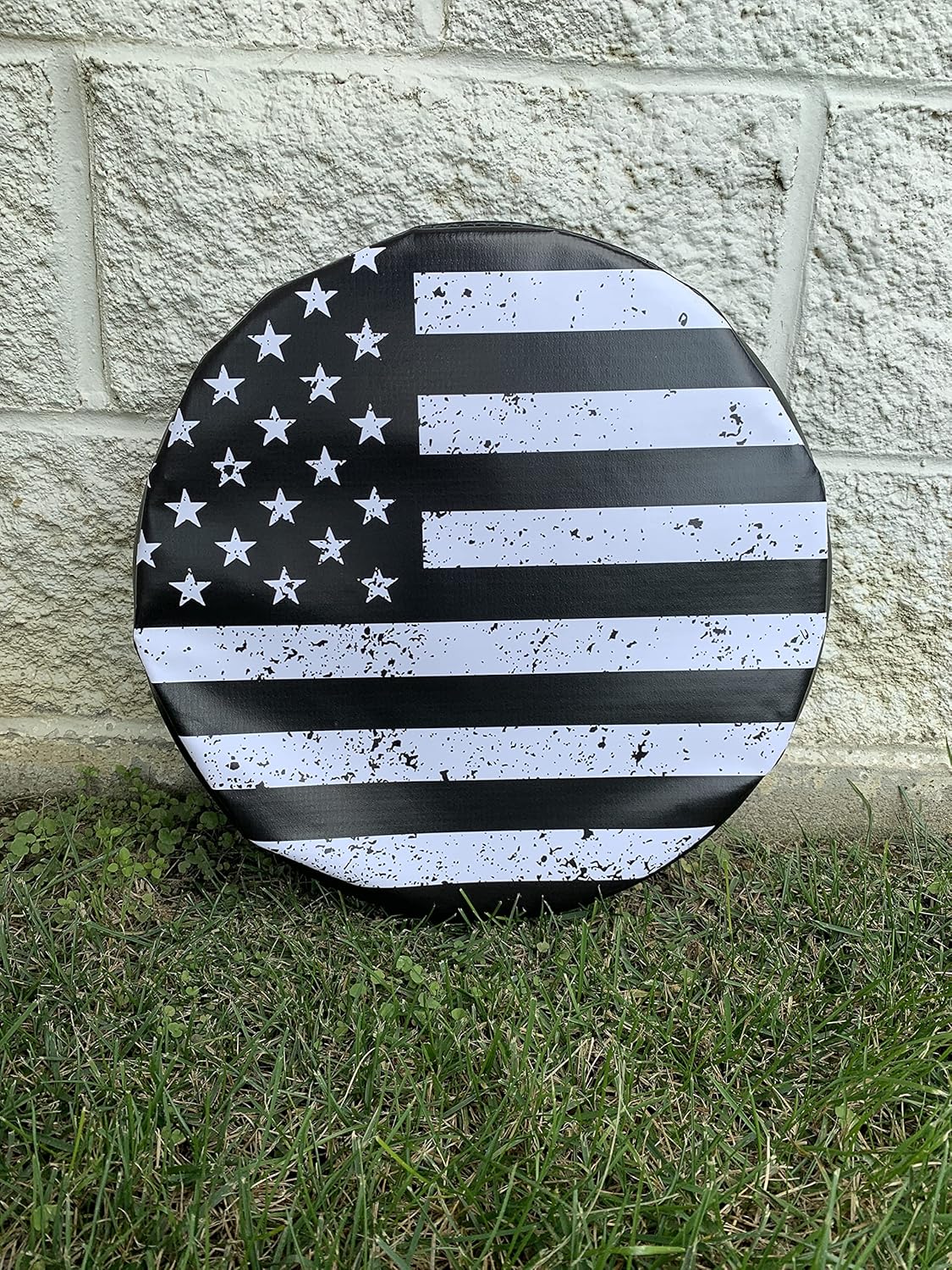 Black & White Distressed Spare Tire Cover B640