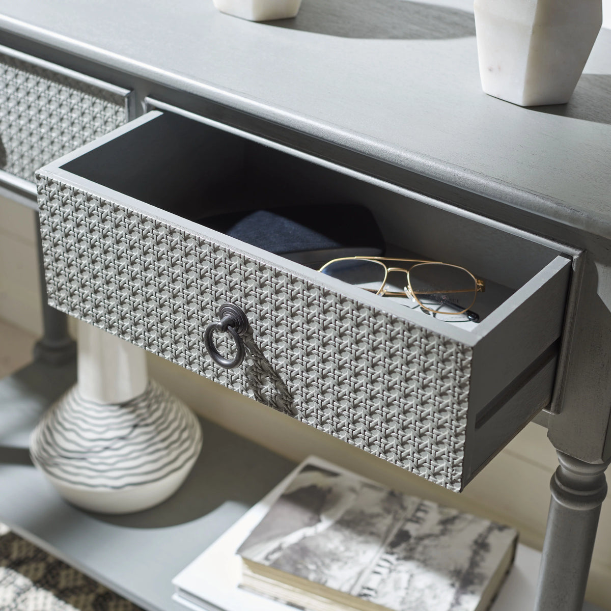 Modern 2 Drawer Console Table L7327