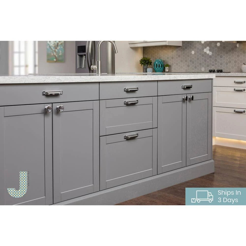 30 in. Base Cabinet with Pull Out Drawer R53127