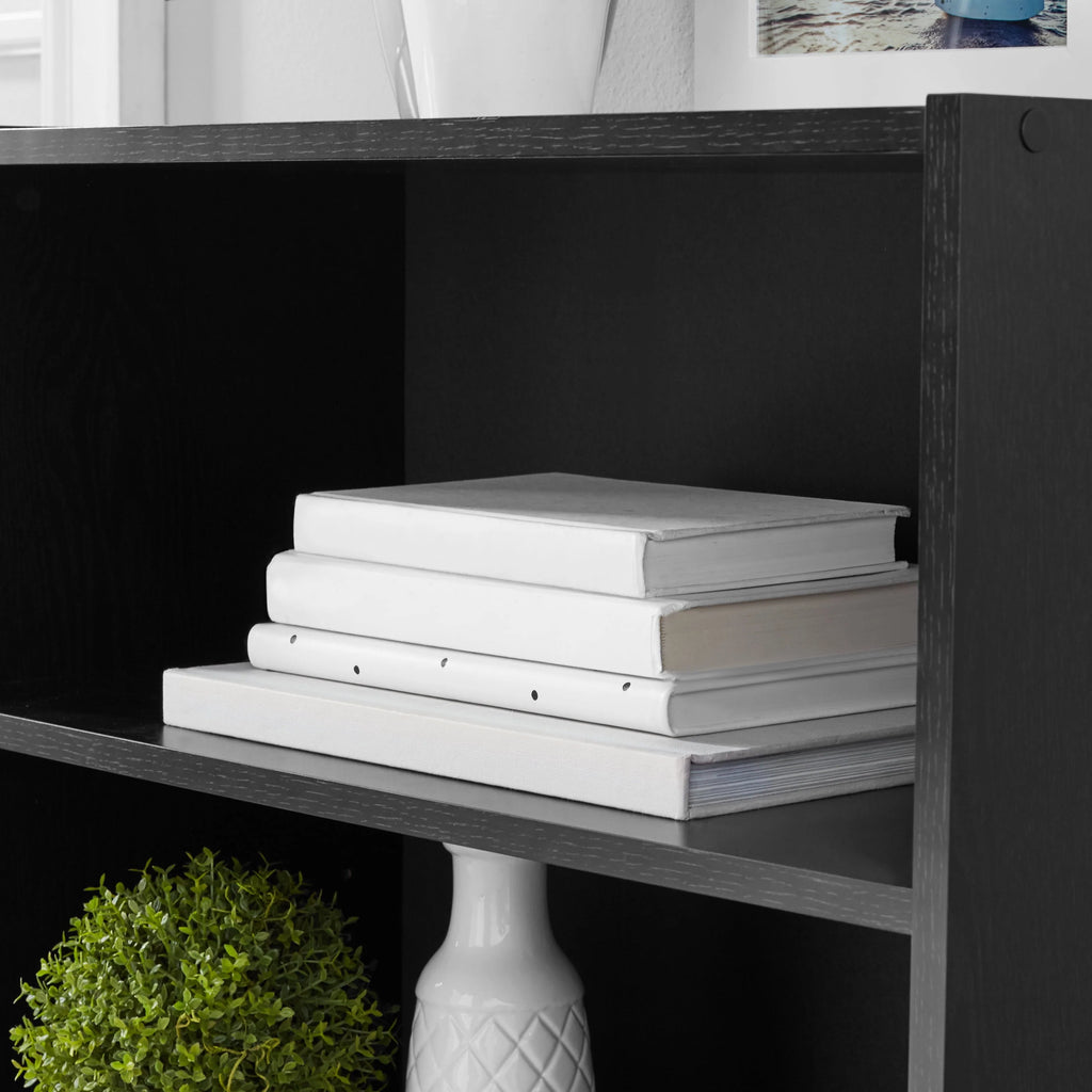 White 3-Shelf Bookcase with Adjustable Shelves I601431