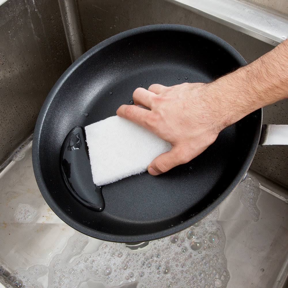 Light Duty Scrubbing Pad M44388
