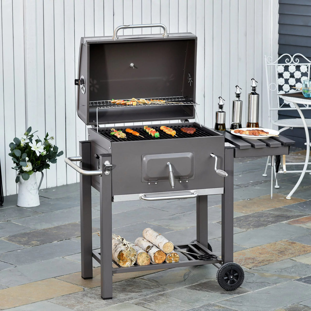 Charcoal BBQ Grill I297690