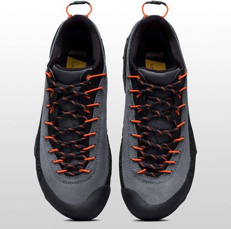 Men's Carbon Flame Hiking Shoes M81098