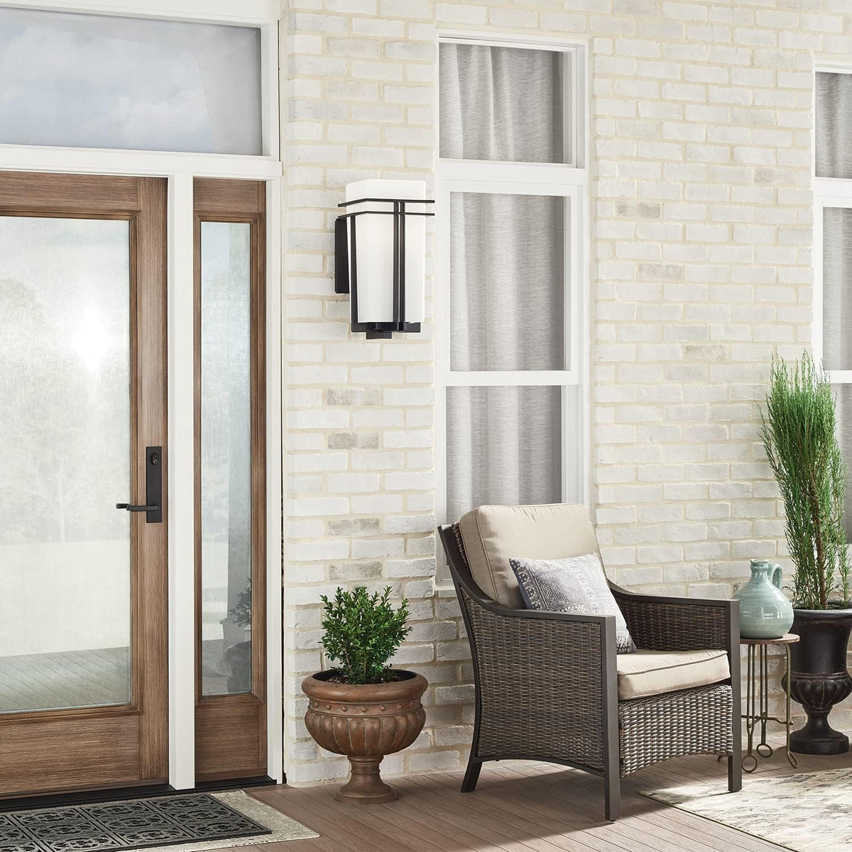 1 Light Black Outdoor Post Light E397048