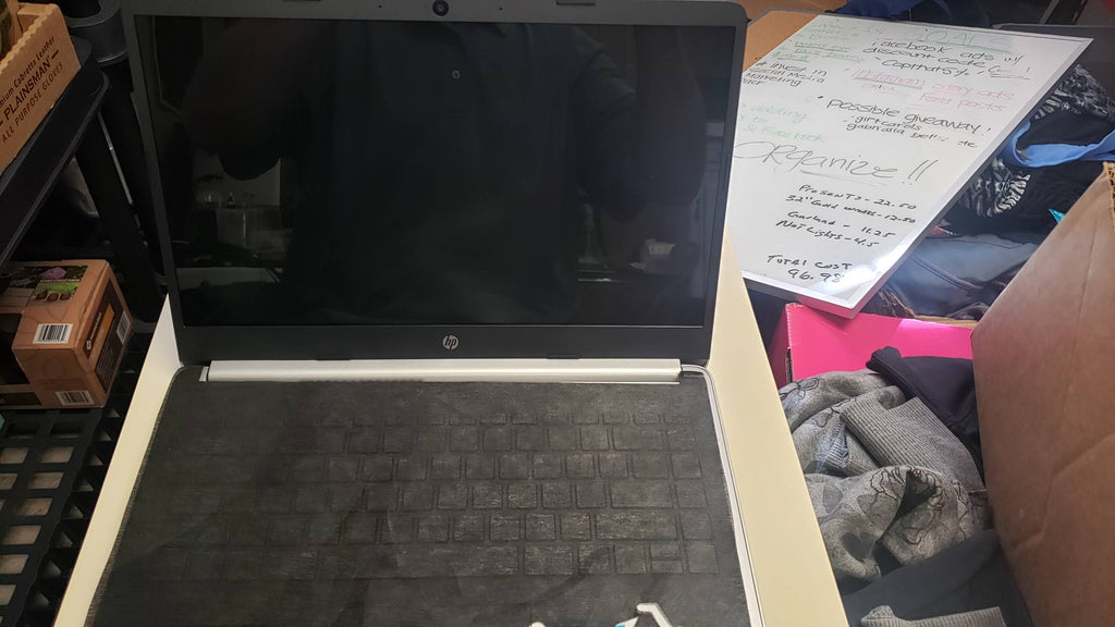 14 Laptop AMD 3020e 64GB eMMC 4GB Natural Silver M46610