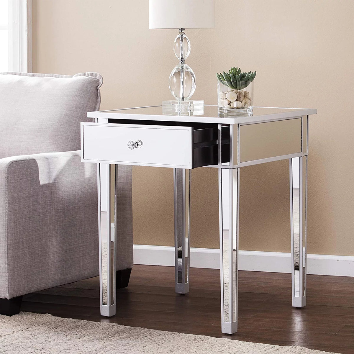 Freestanding Mirrored Accent Table B182852