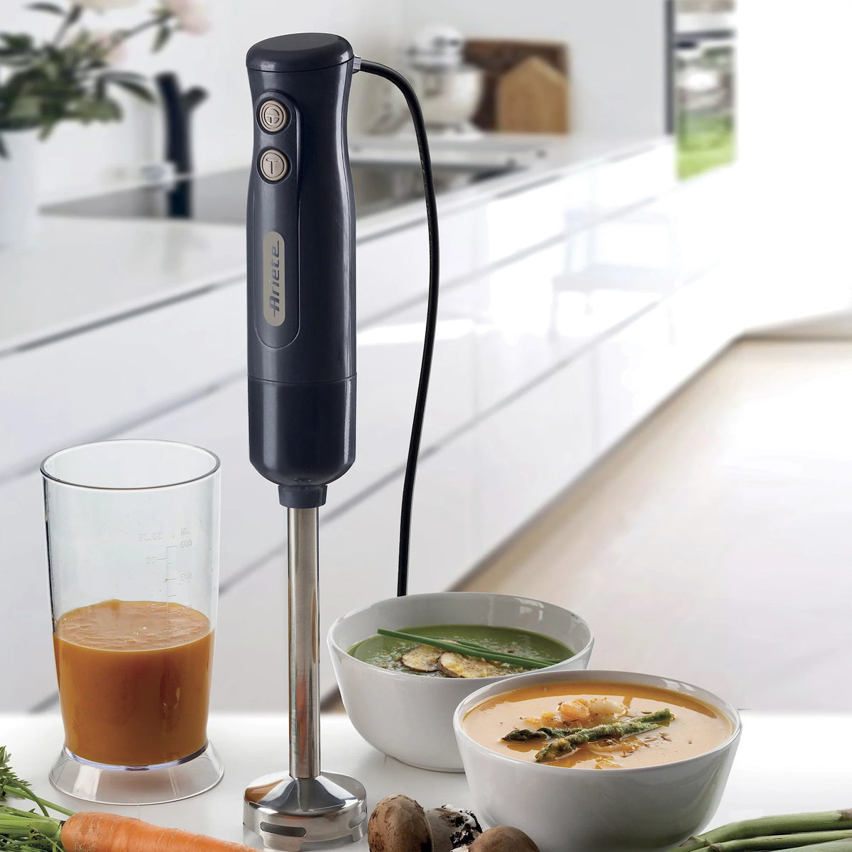 Hand Blender With Stainless Steel Blade S44364