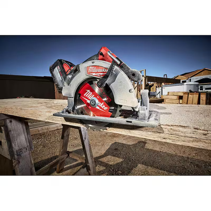 18V Cordless 7-1/4 in. Circular Saw G78889